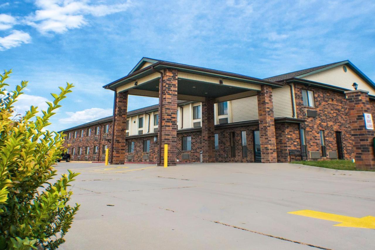 Victorian Inn & Suites-York Bagian luar foto